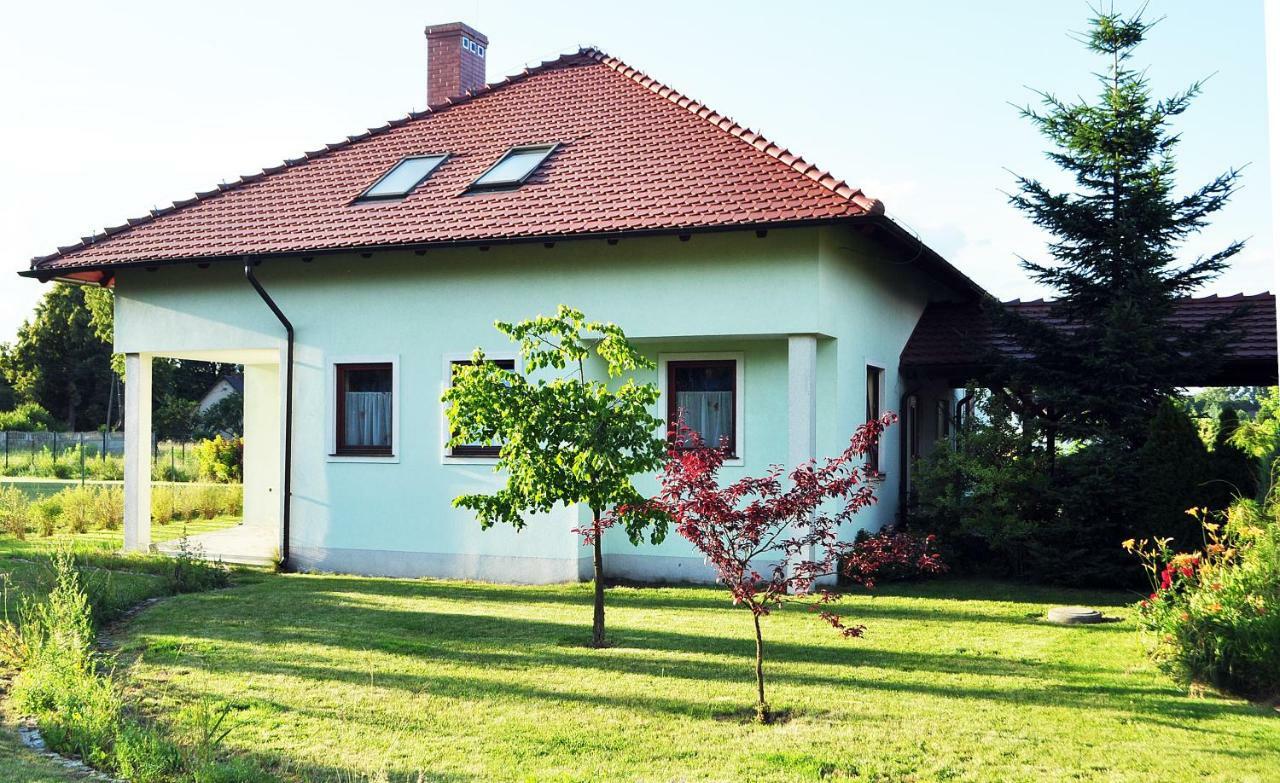 Apartamenty Zielona Gora Exterior foto